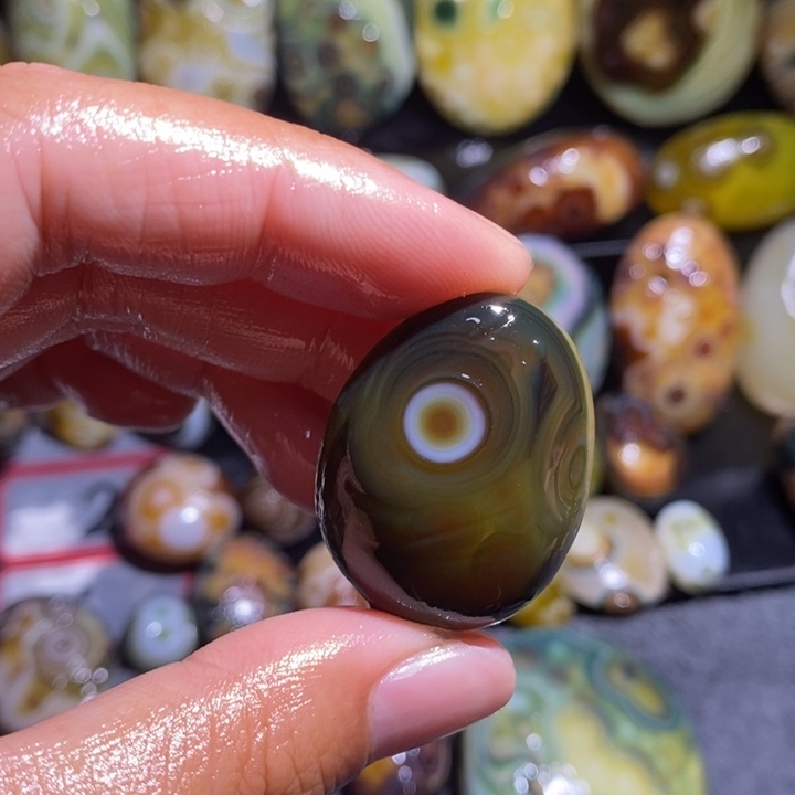 玛瑙/玉髓珠宝奇石未镶嵌