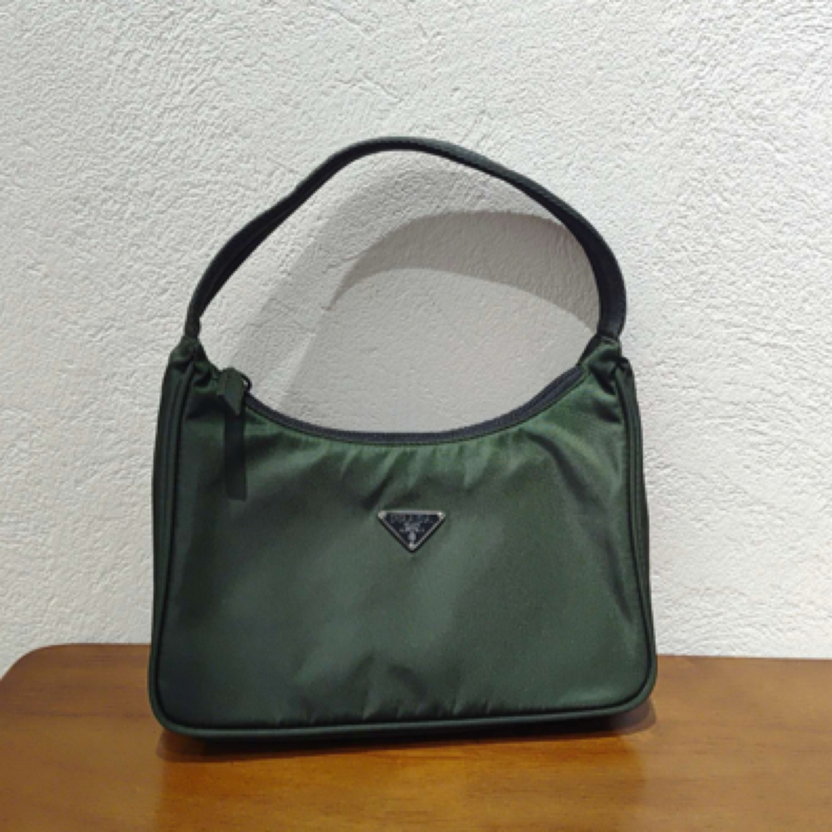 99新 Prada/普拉达 绿色 hobo 腋下时尚单肩腋下包