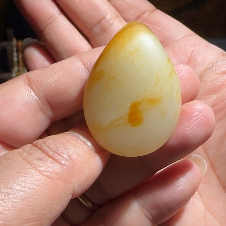 和田玉吊坠(不含链)未镶嵌25.9克