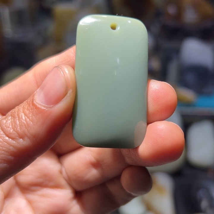 和田玉（青玉）车挂未镶嵌