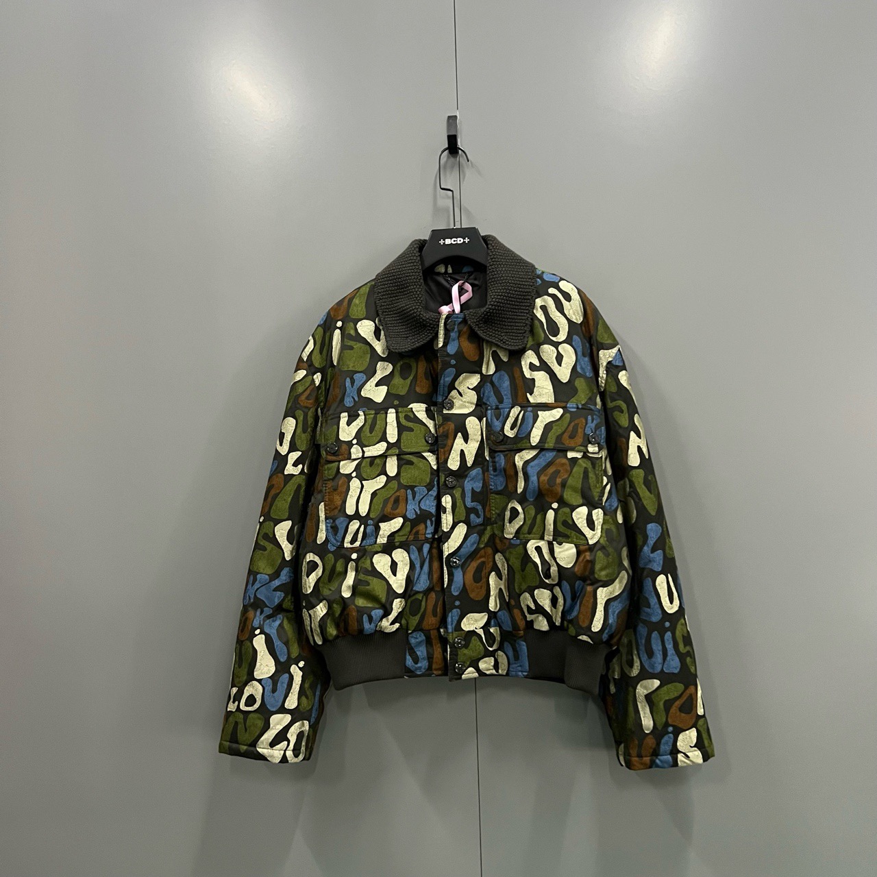 未使用 LouisVuitton/路易威登 满印字母夹克52码/2w/c501175