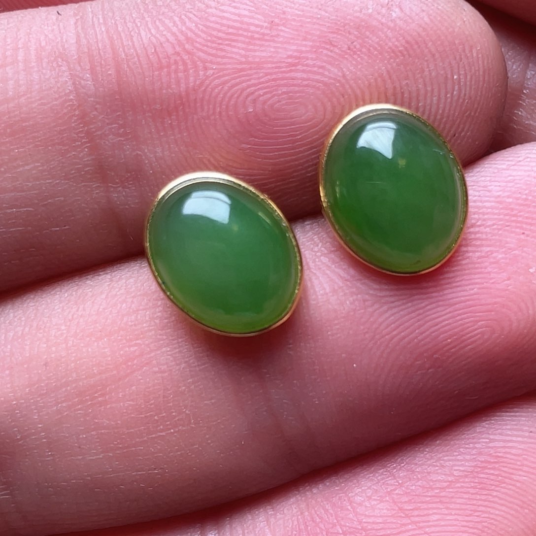 和田玉耳钉银S925镶嵌