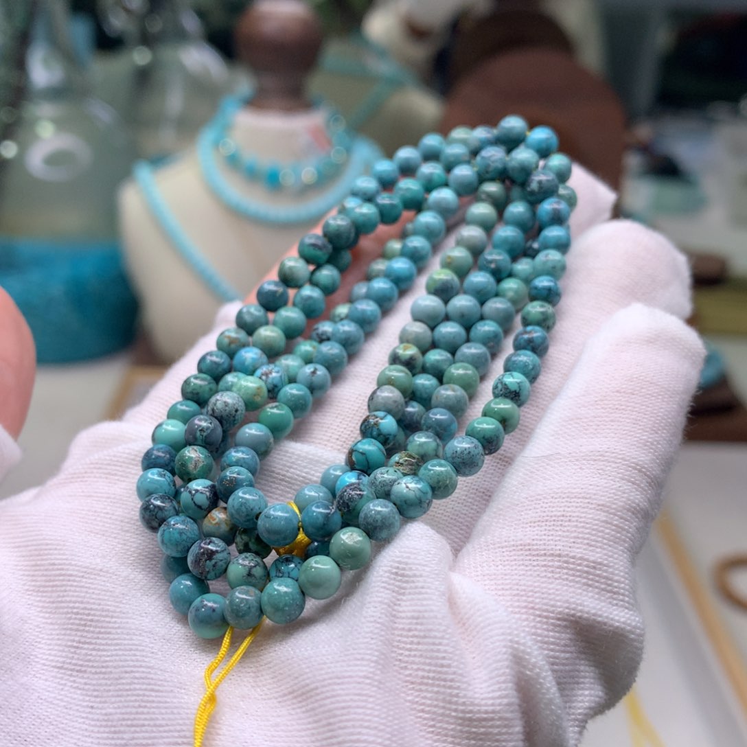 绿松石配饰未镶嵌