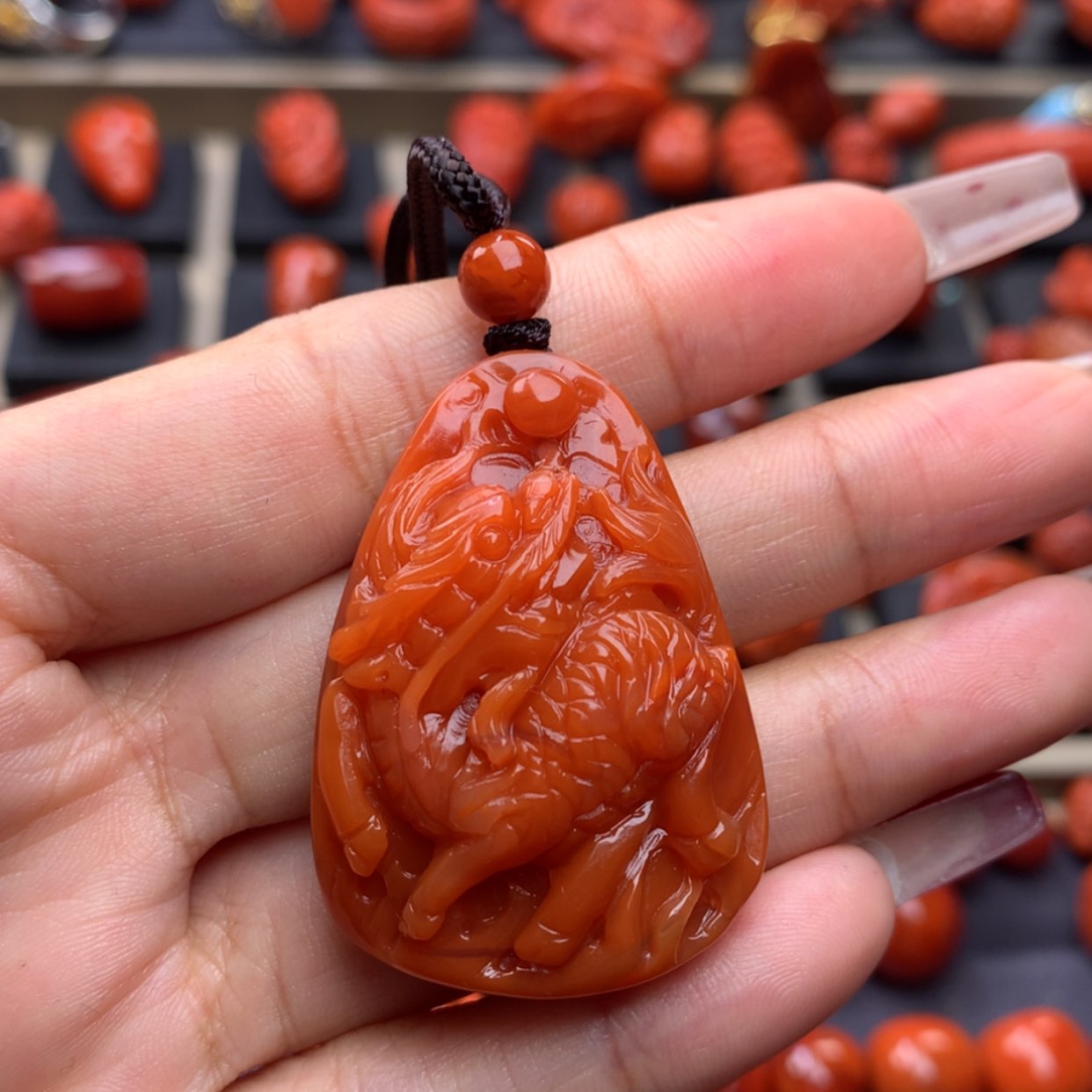 【闪购商品】南红玛瑙麒麟吊坠未镶嵌