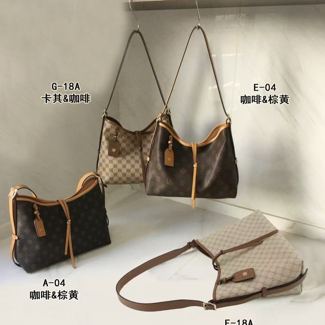 凯瑞奥经典版型，永不过时的老花面料，背出你的时尚，背出你的高级！