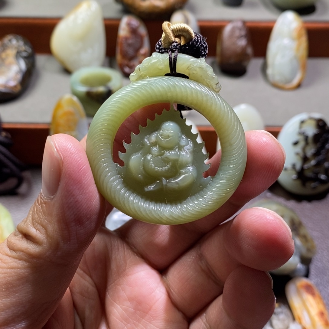 未镶嵌和田玉挂件