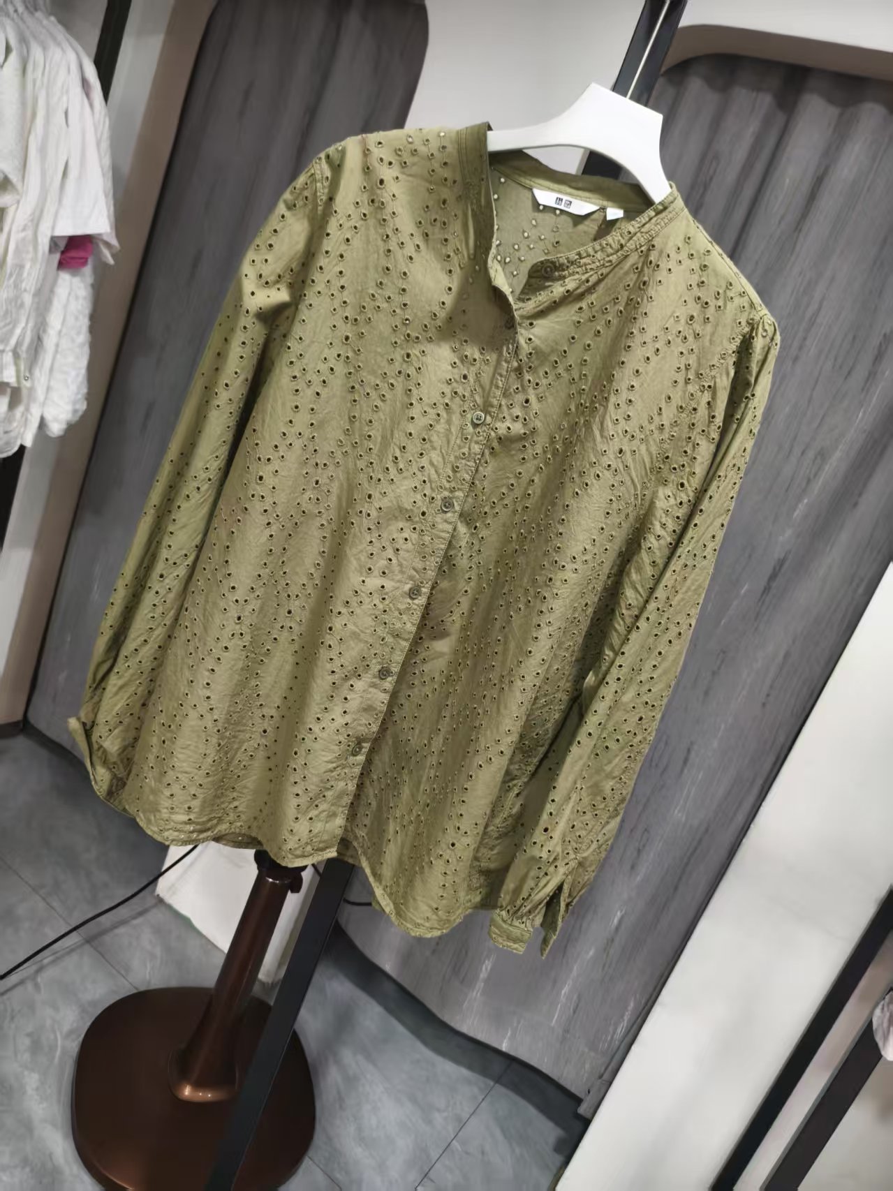 026镂空衬衫  默认微瑕无运费险