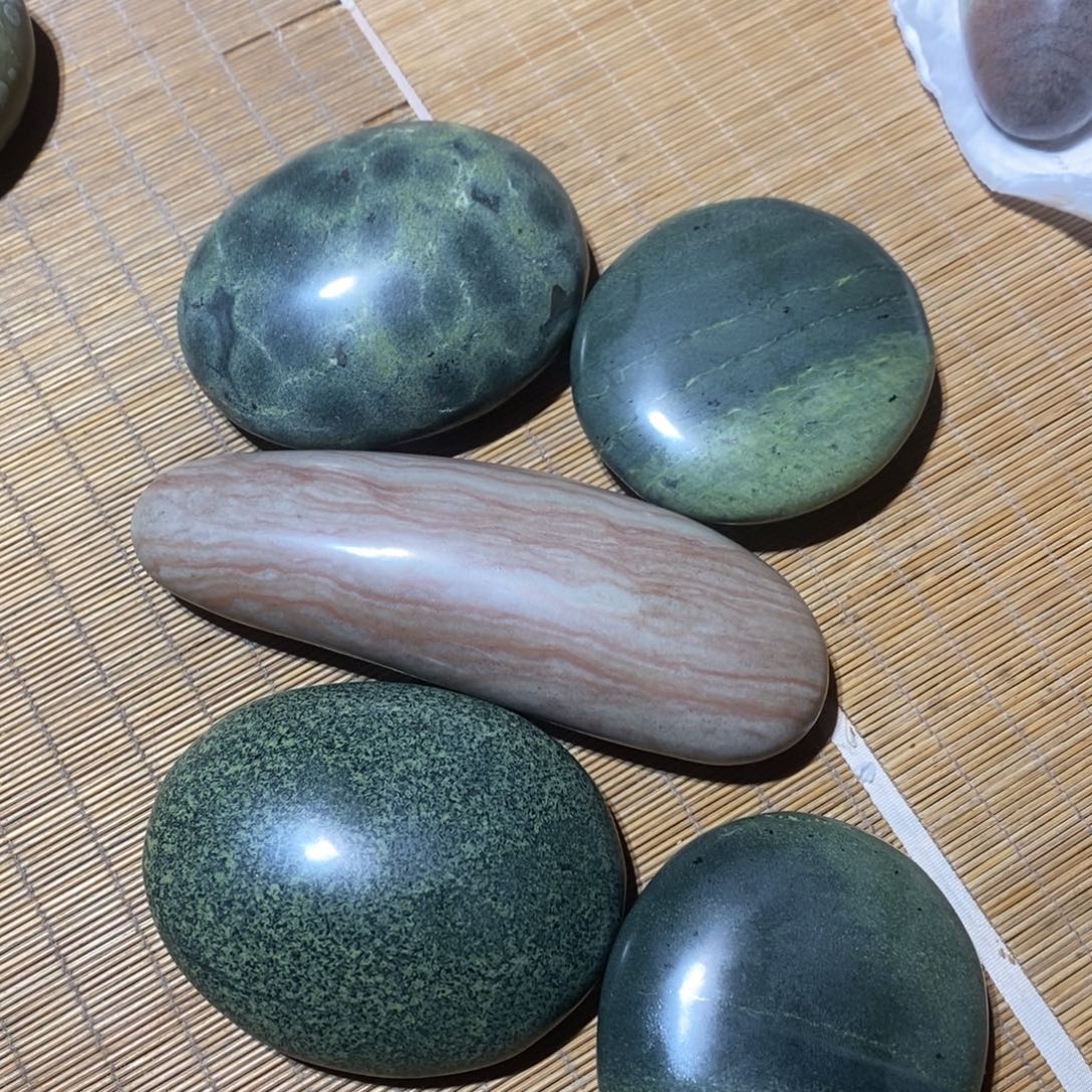 岁***石四个小型石头好看
