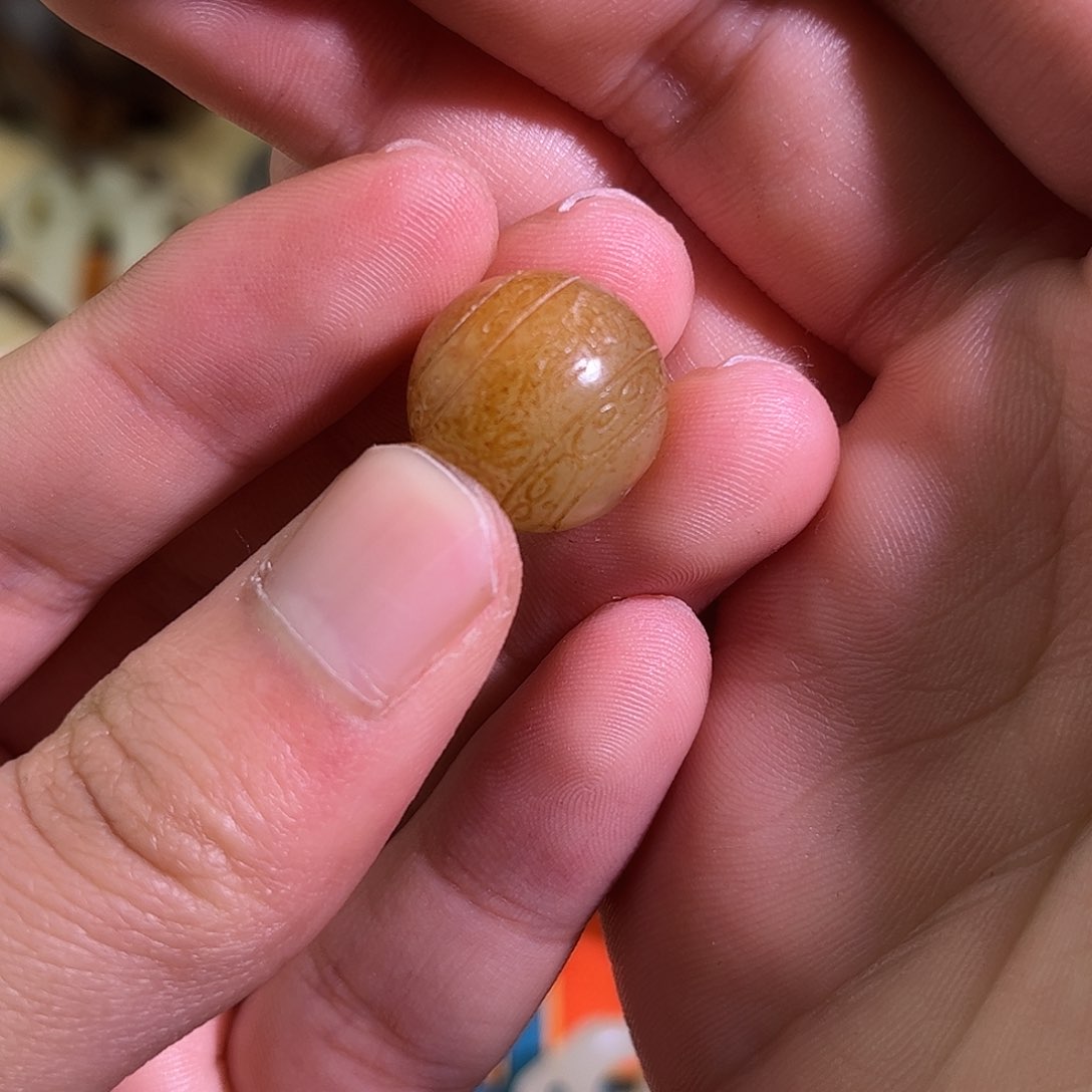 和田玉颈饰未镶嵌曲****6