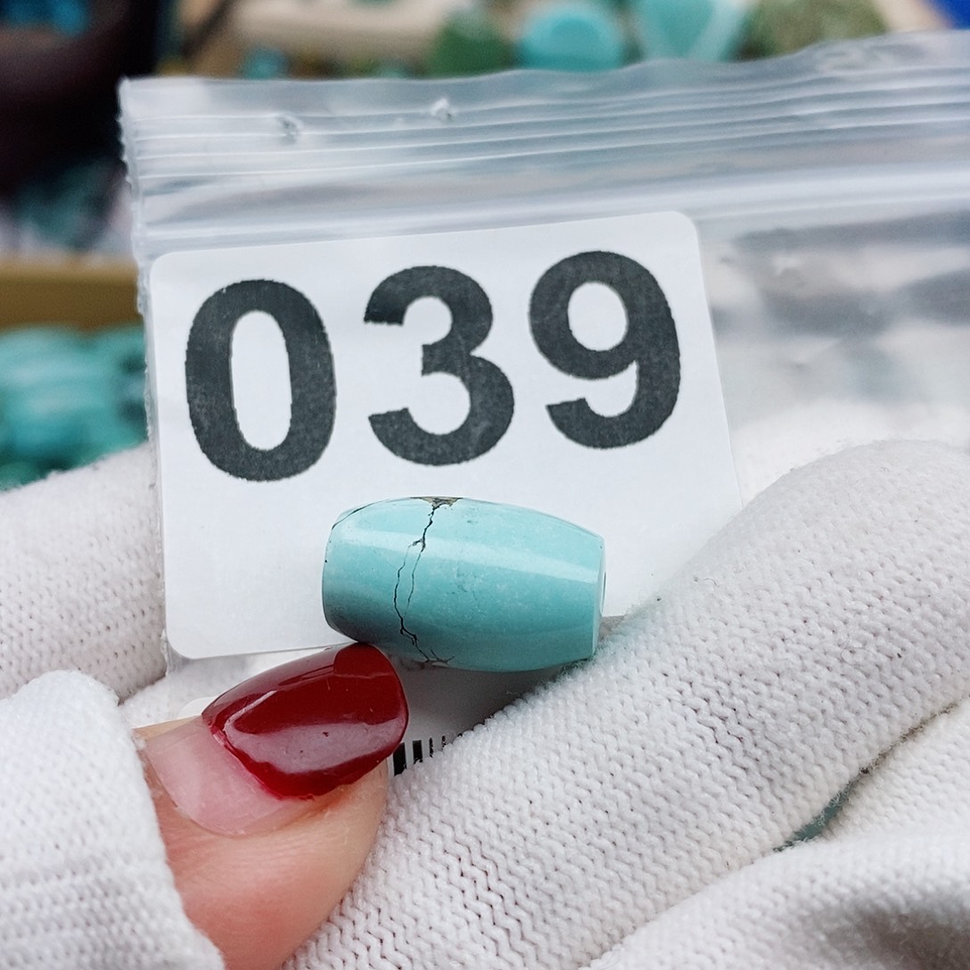 南红玛瑙颈饰未镶嵌