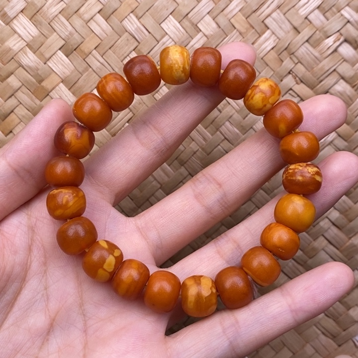 琥珀未镶嵌裸石蜜蜡M