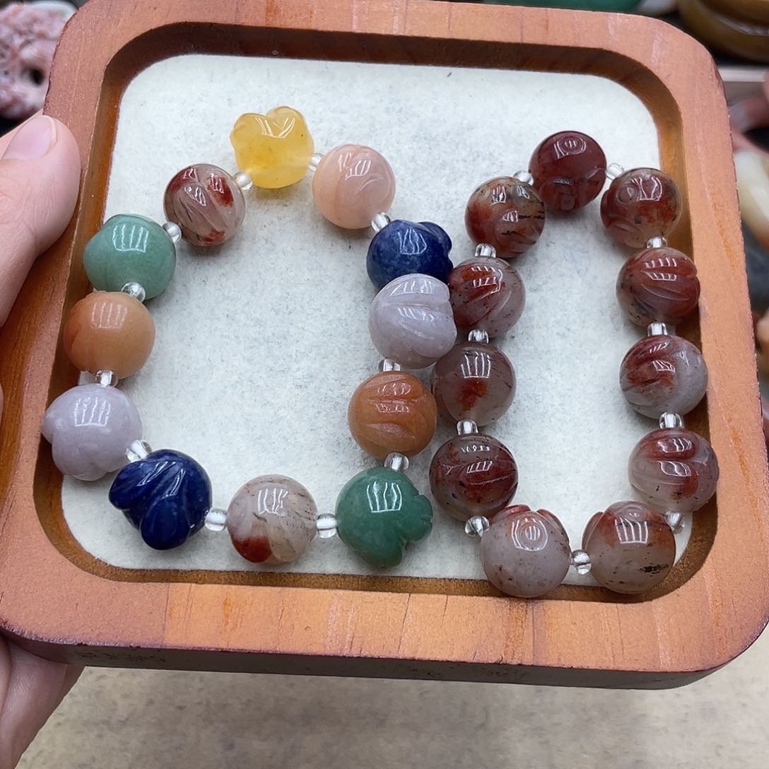 石英质玉情况齐全未镶嵌