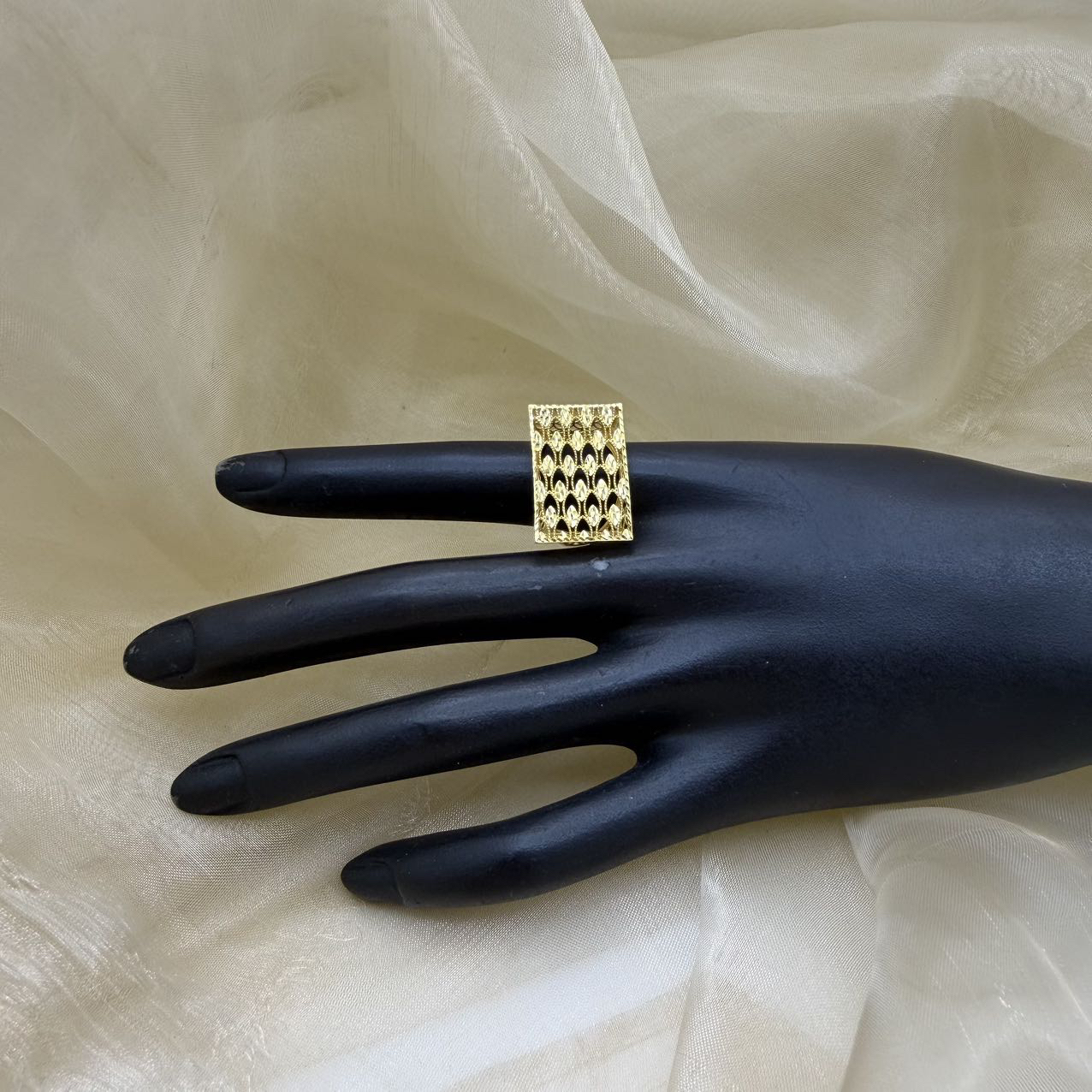 B播 5.2g 足金999 戒指 d