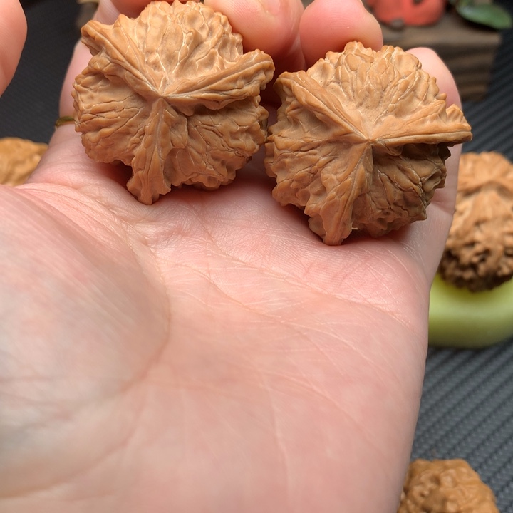 风***尚文玩核桃吊坠盘山39