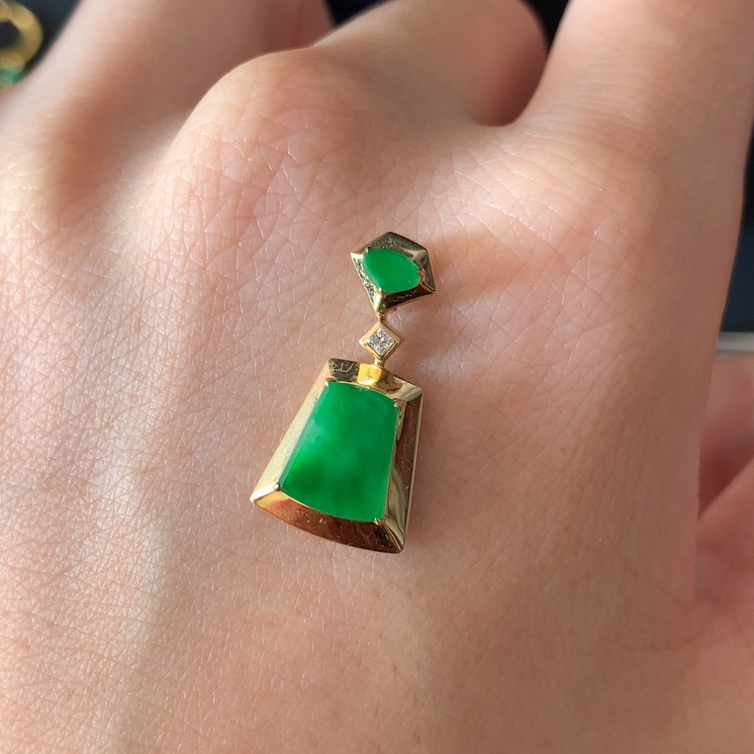 翡翠18K金镶嵌吊坠(不含链)