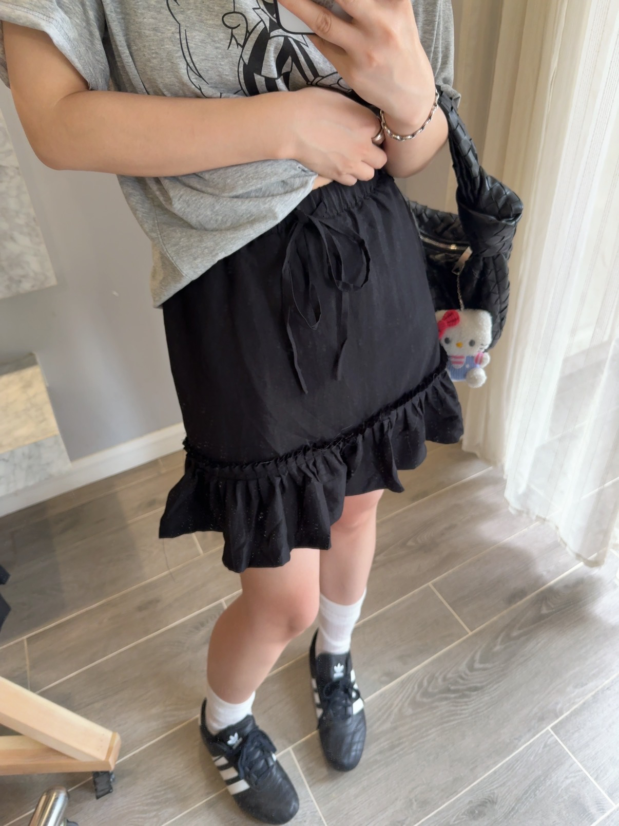 embrace黑色抽绳花边短款半身裙