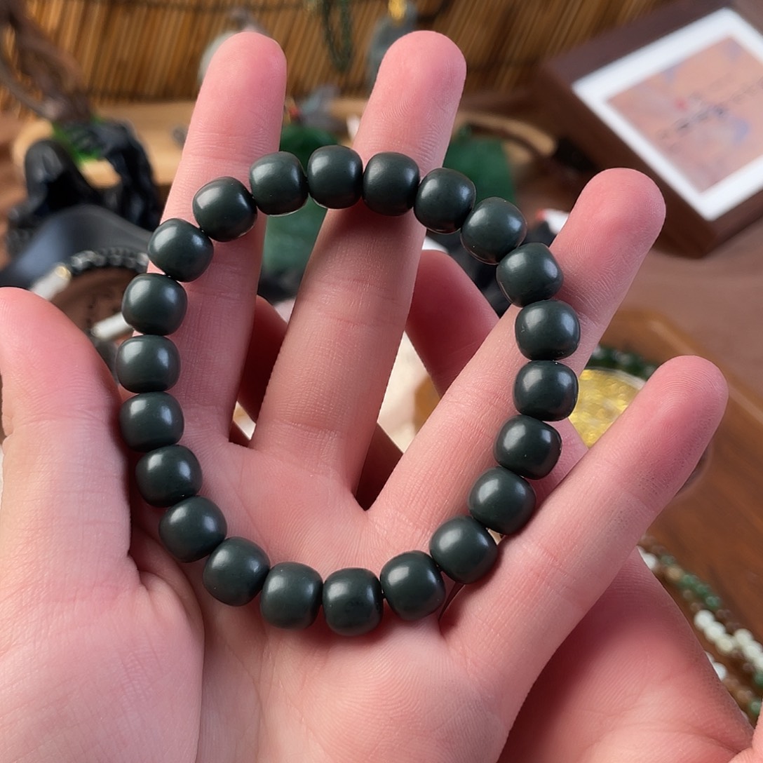 未镶嵌手链和田玉