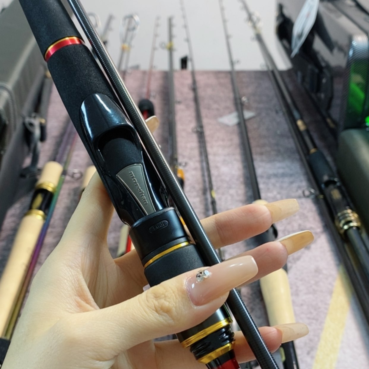 【闪购商品】2.7m碳素华*两节路亚杆