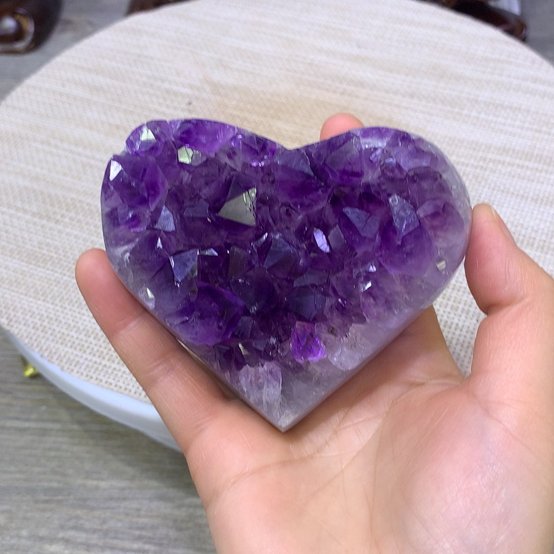 紫晶大型摆件（非配饰）未镶嵌