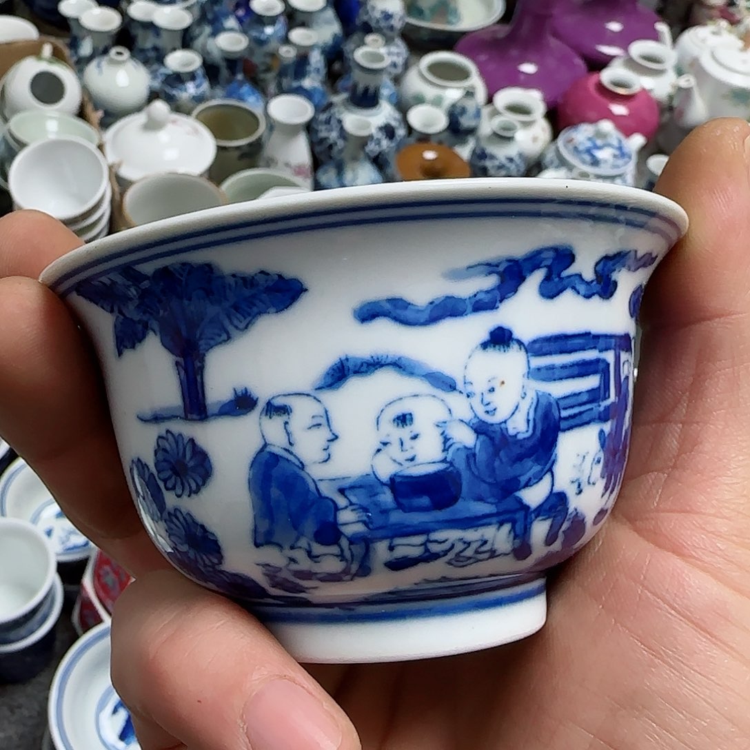 摆件瓷器的工艺技术水平
