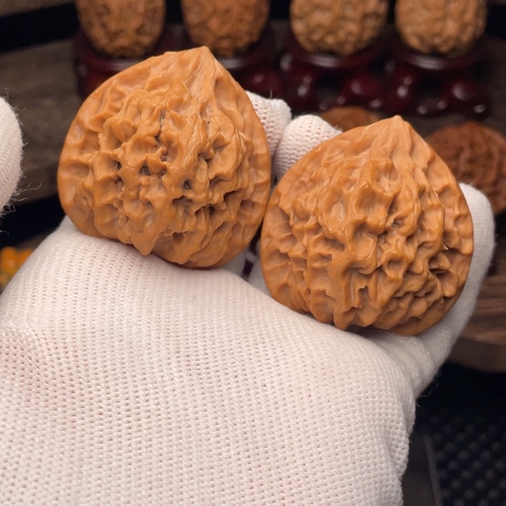 把件文玩核桃秦岭帝王官帽40全