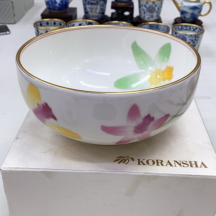 摆件进口瓷器香兰社口径18