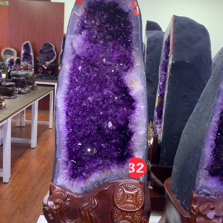 紫晶大型摆件（非配饰）未镶嵌晶