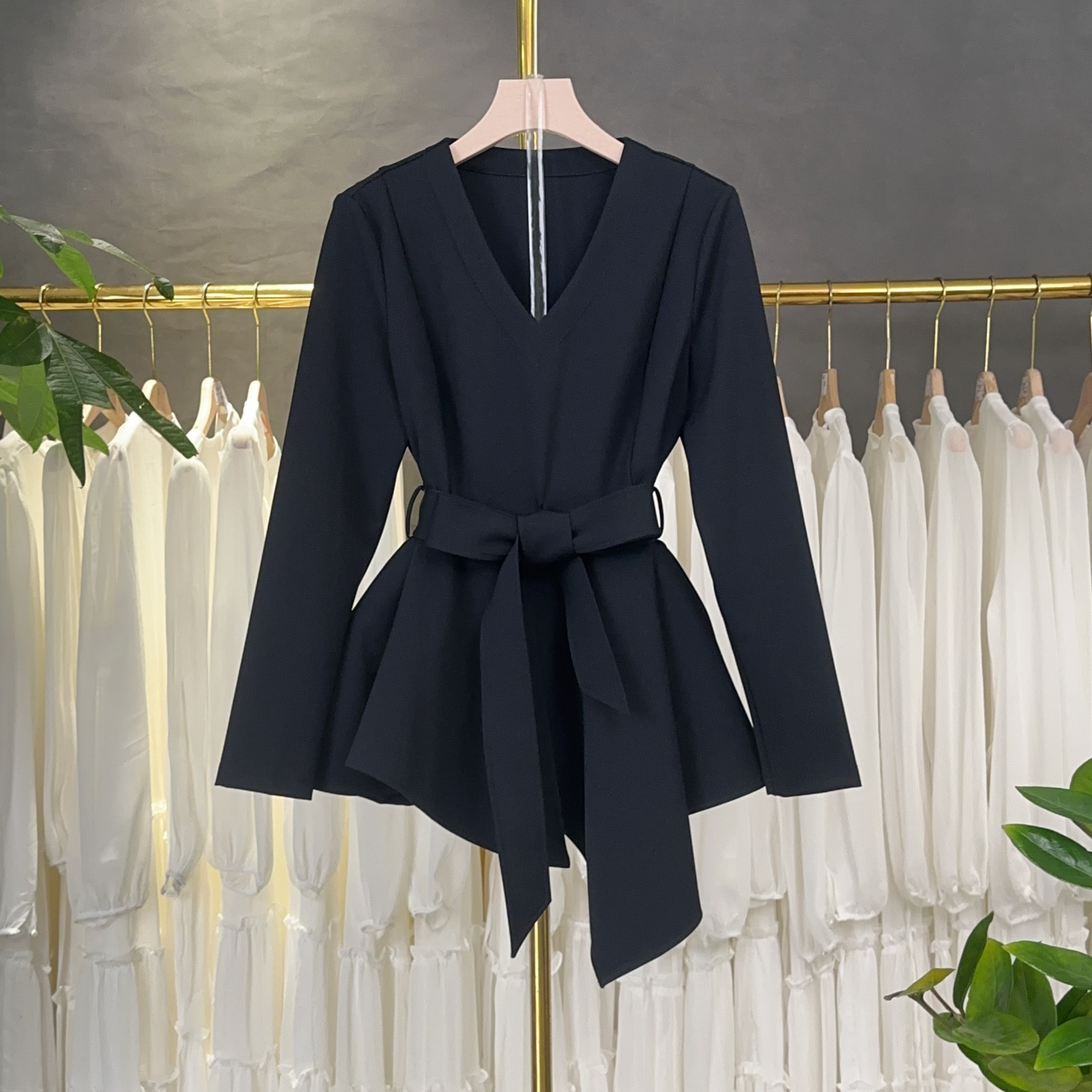 【RG2636】2025新款设计感轻奢休闲时尚气质百搭减龄收腰显瘦小衫