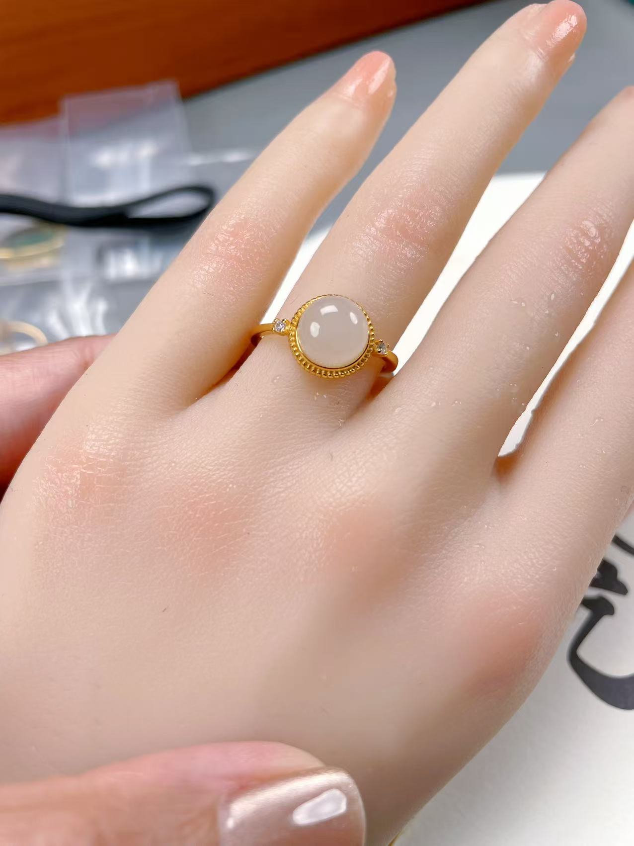 和田玉蛋面戒指S925银镶简约时尚女士百搭