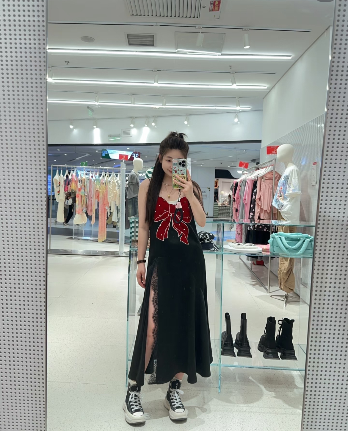 设计师品牌~丫丫正尾蝴蝶结修身显瘦吊带连衣裙