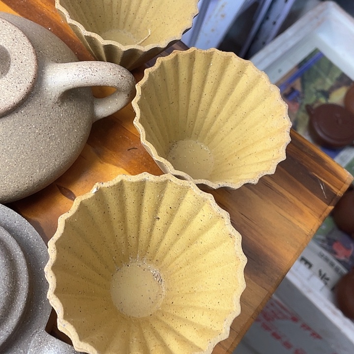 紫砂茶壶处理四个