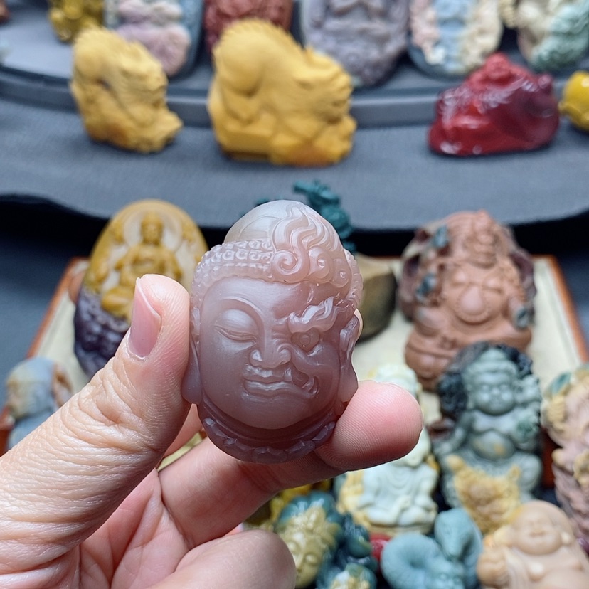 【闪购商品】定制石英质玉吊坠未镶嵌