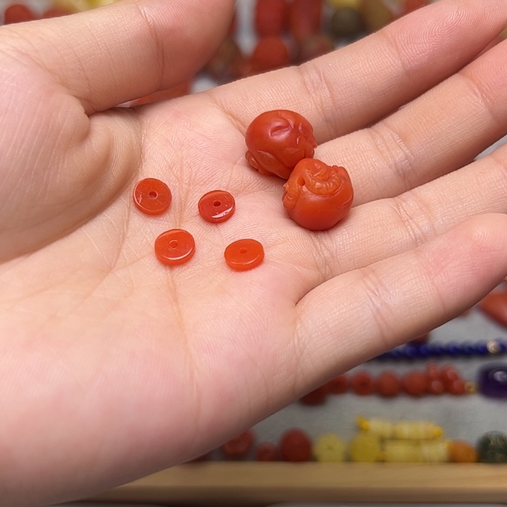 潇****南红玛瑙未镶嵌卡12