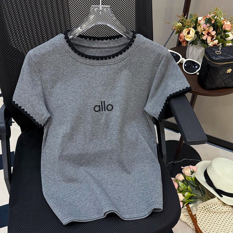 2025超火爆款字母绣花短袖t恤女夏季设计感正肩百搭显瘦上衣