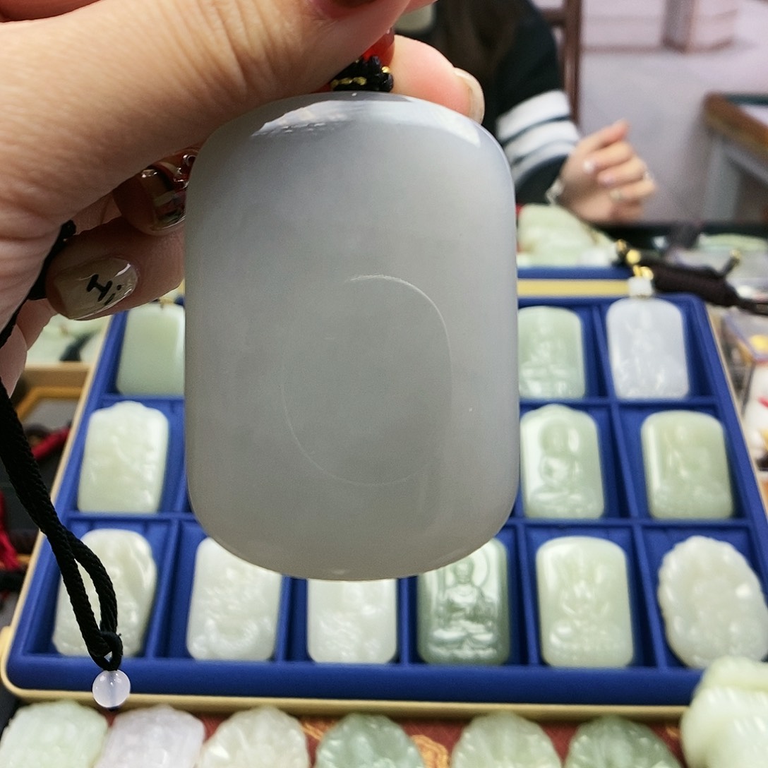 【闪购商品】和田玉颈饰未镶嵌