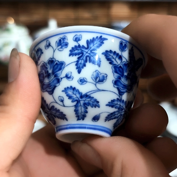 景德镇陶瓷小茶杯