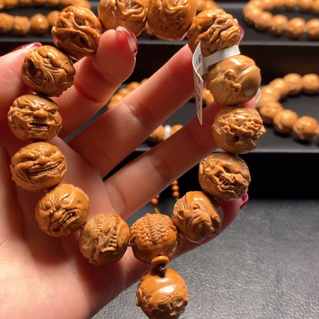 猴头核桃手串不****学向死而生