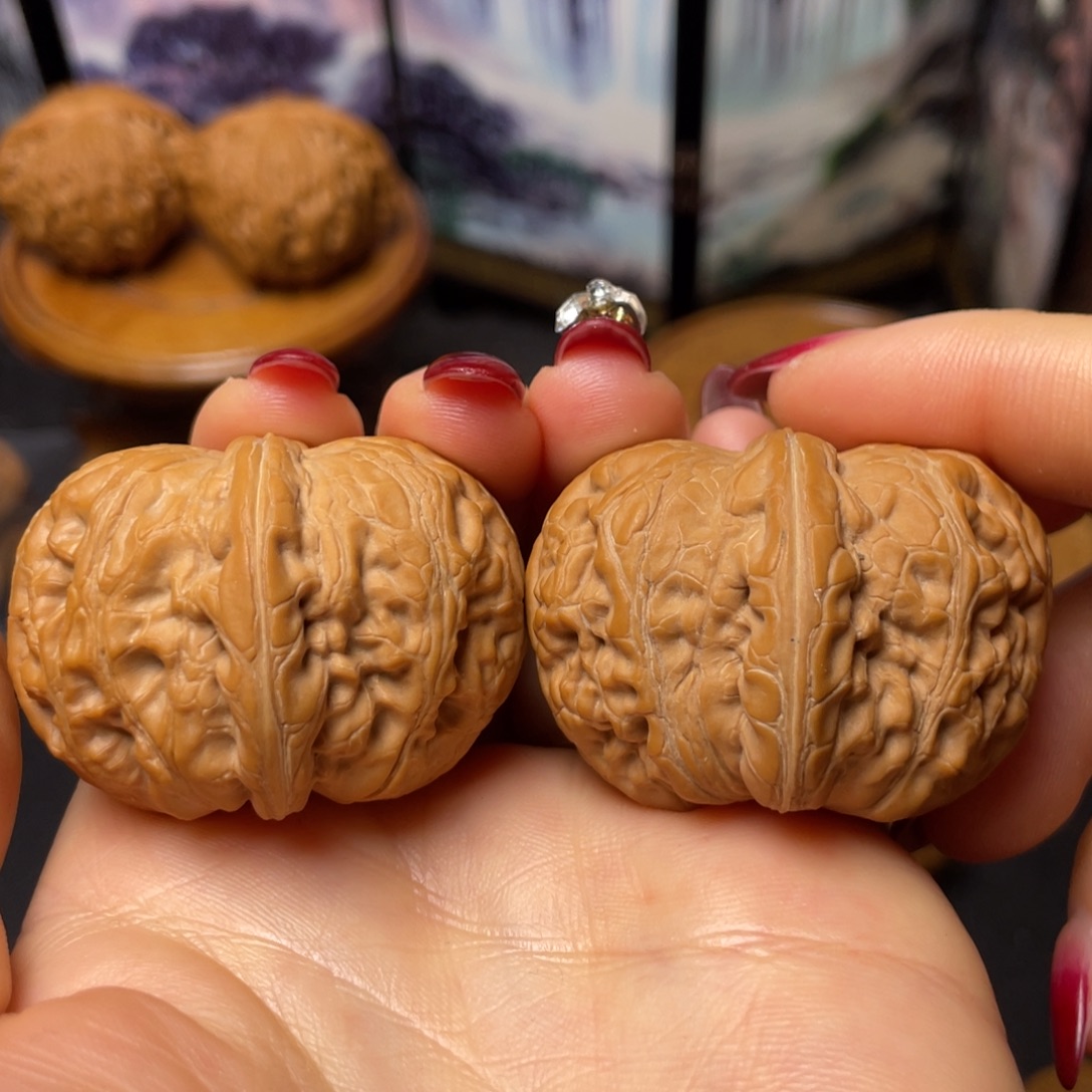 文玩核桃把件42全品元宝