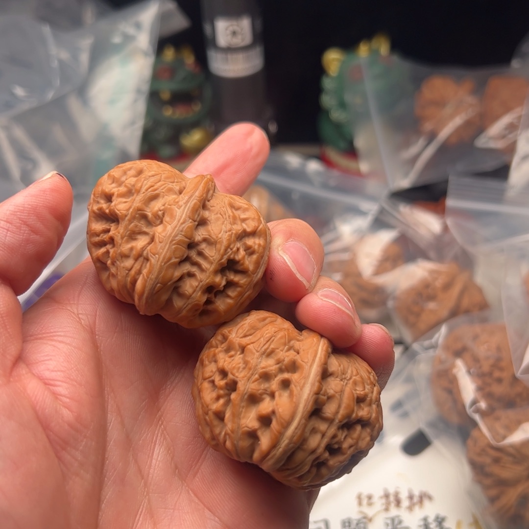 小***！文玩核桃把件元宝43文玩核桃