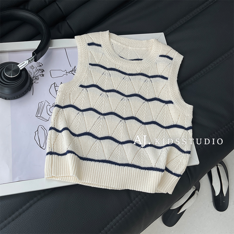 现【海浪的诗】阿卷男女童洋气纹理感镂空轻薄针织背心上衣MPG6394