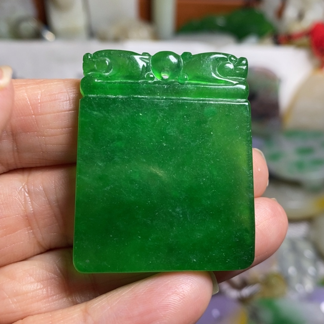 和田玉（糖玉）未镶嵌颈饰