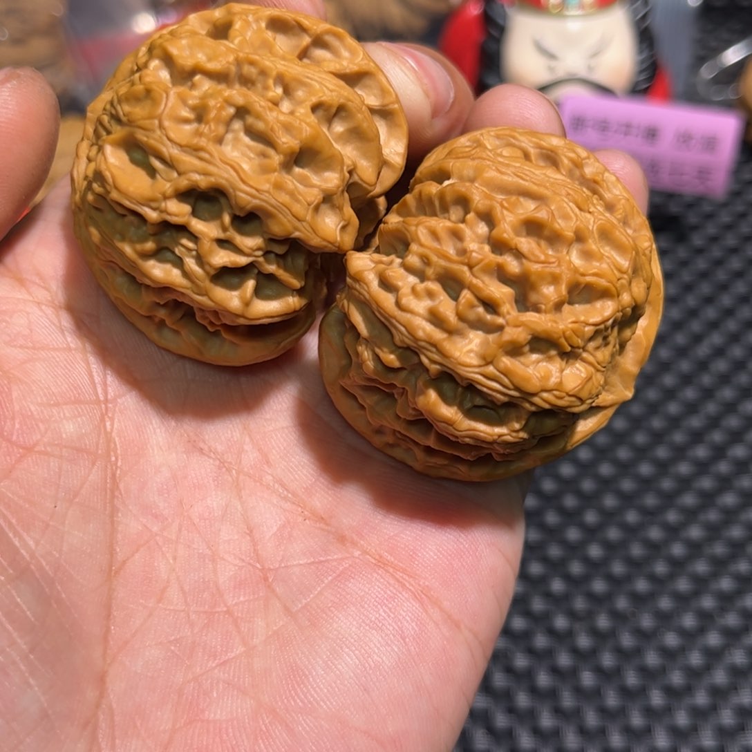 文玩核桃吊坠苹果44