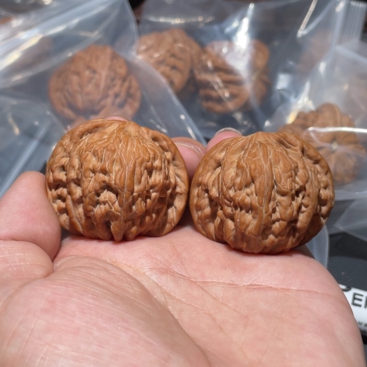 文玩核桃吊坠42老树一代嫁接磨盘