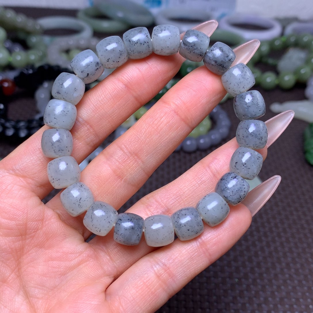 未镶嵌手串和田玉卡10