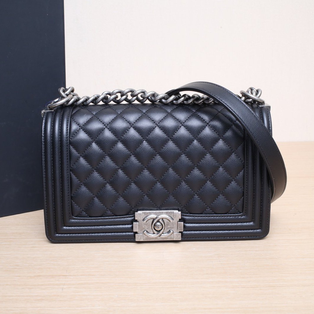 99新 Chanel/香奈儿 小花6枫Leboy 中号 25cm 黑色 芯片开 银扣 