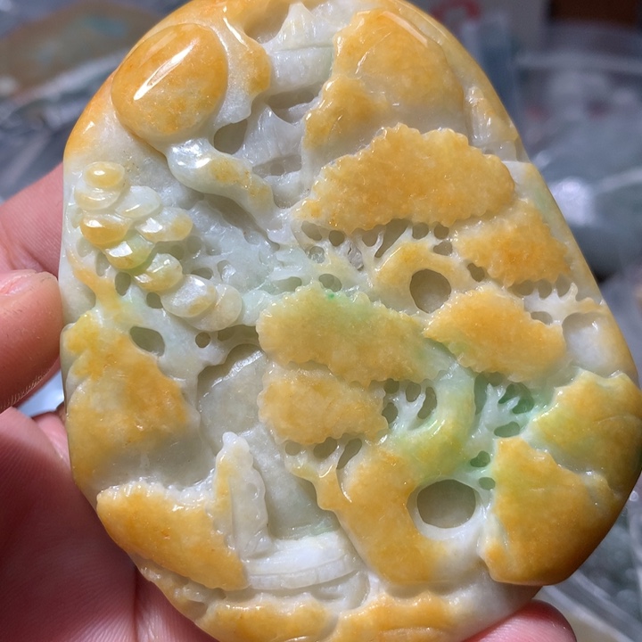 翡翠未镶嵌颈饰保真天然a货翡翠