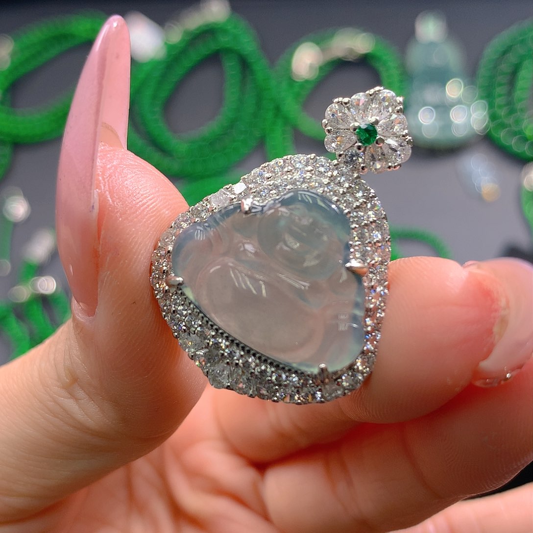 翡翠手链未镶嵌翡翠