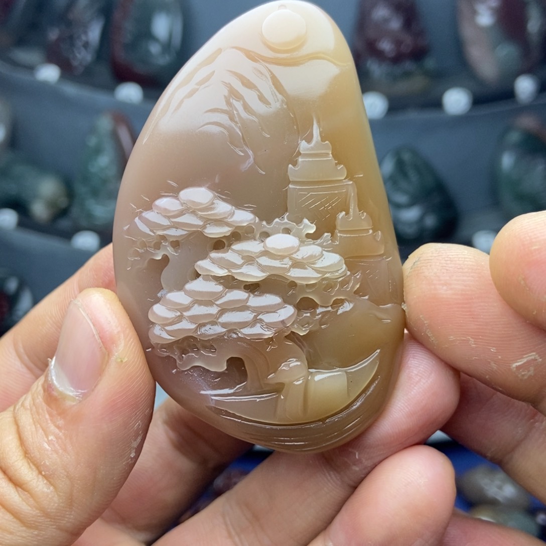 玛瑙/玉髓颈饰未镶嵌