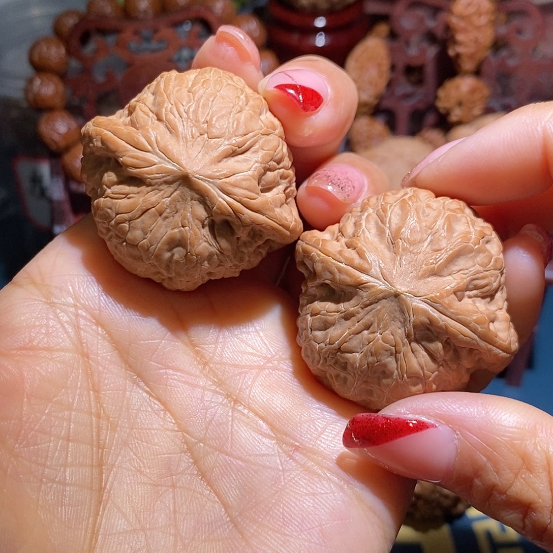 文玩核桃把件发****头铁锤42