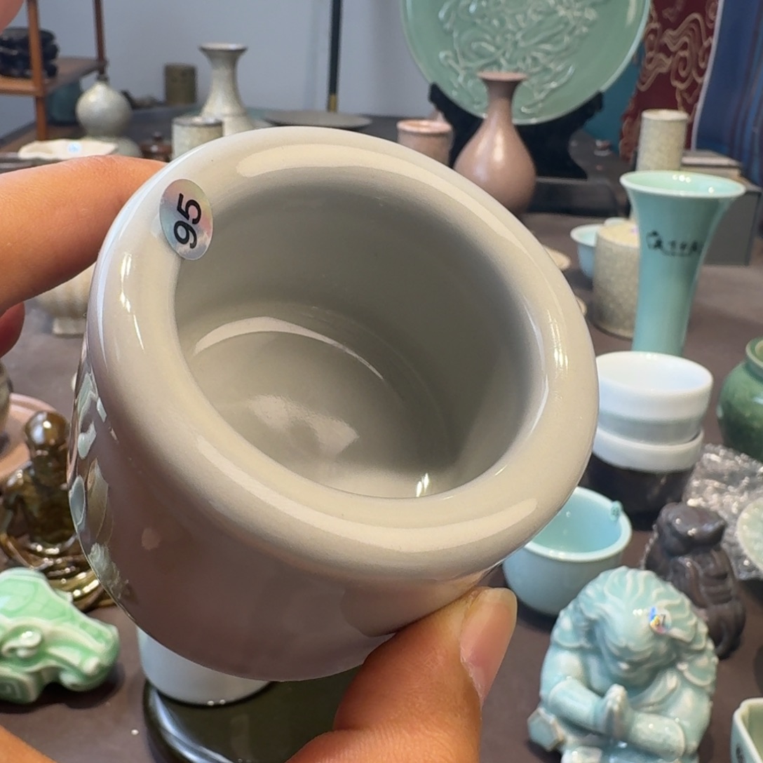 樱***雪龙泉青瓷茶具微瑕